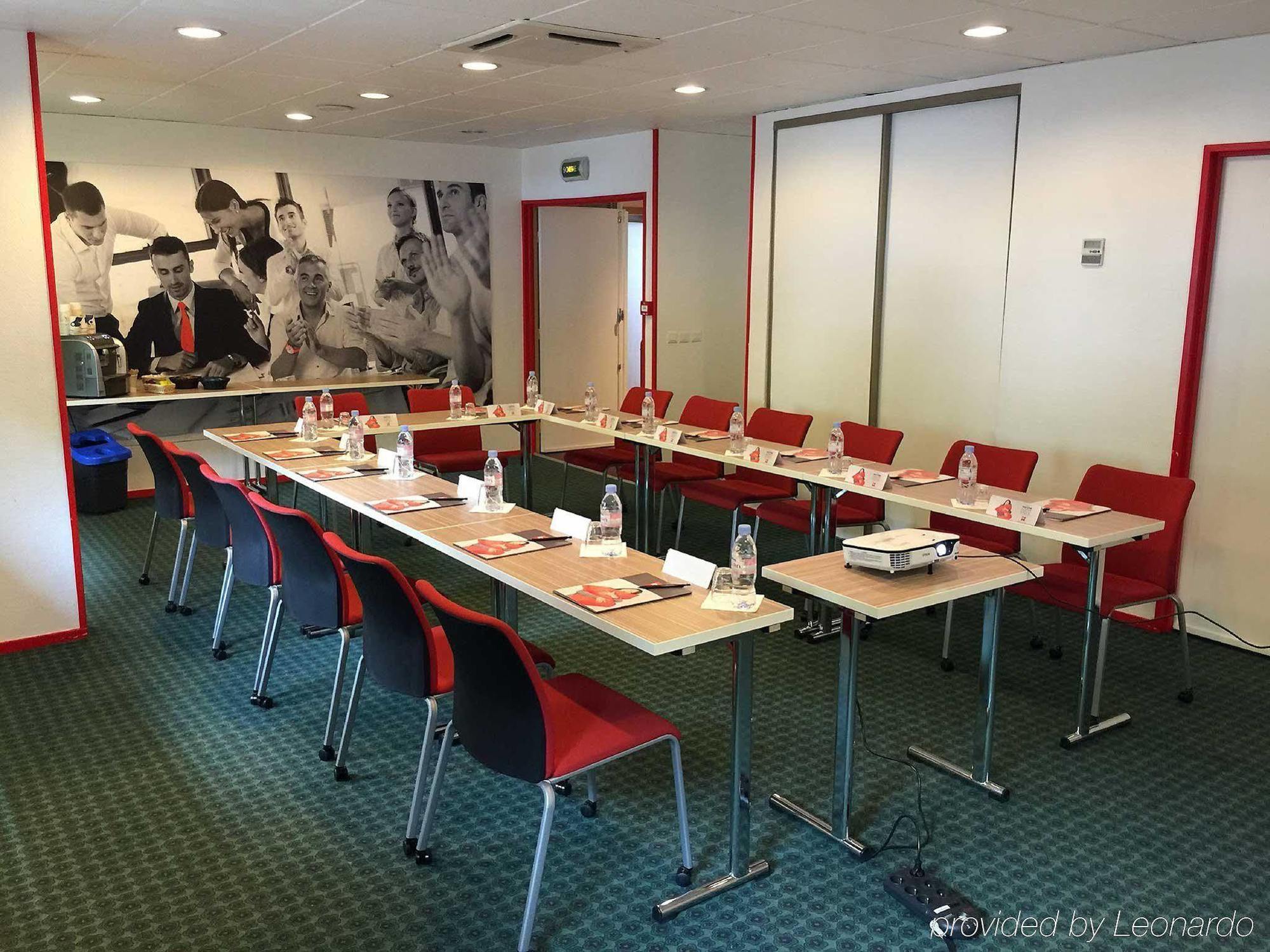 Ibis Bourges Centre Hotel Exterior photo